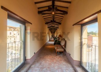 Hall / corridoio - Rustico Colle San Martino
 
165, Farnese - foto 19