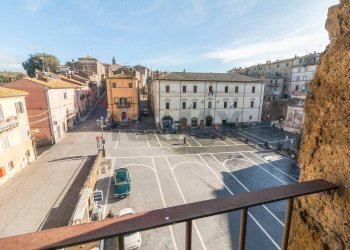 Edificio all\'aperto - Rustico Colle San Martino
 
165, Farnese - foto 25