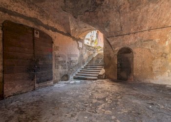 Scale - Rustico Colle San Martino
 
165, Farnese - foto 42