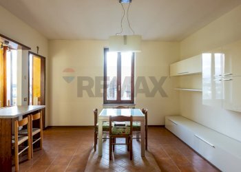 Sala da pranzo - Trilocale Via Fermi
 
1, Lugagnano Val D'Arda - foto 2