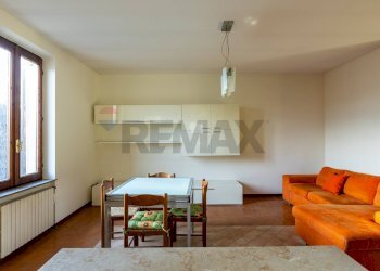 Sala da pranzo - Trilocale Via Fermi
 
1, Lugagnano Val D'Arda - foto 3