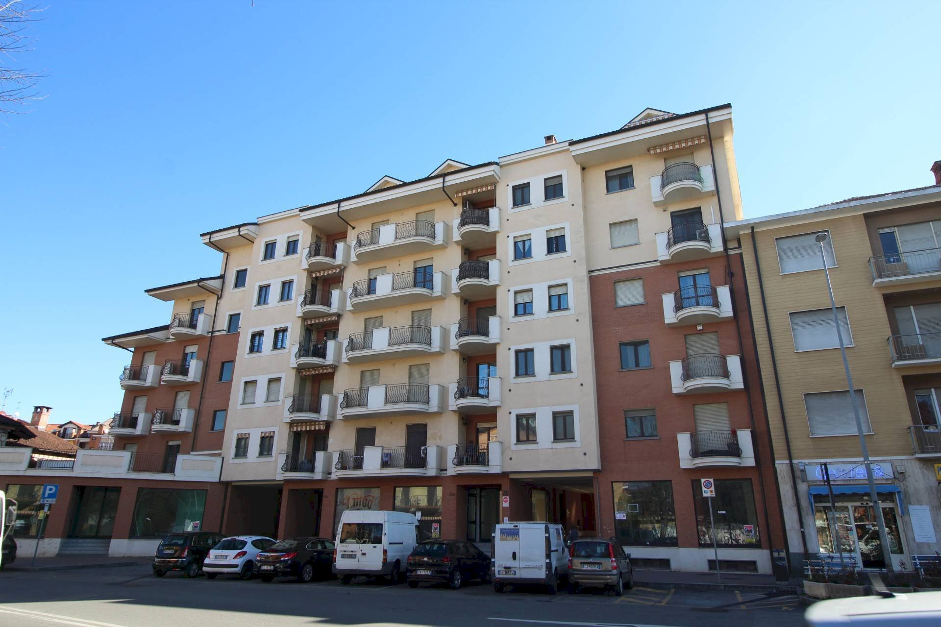 Foto 1 - Ufficio Strada Carignano
 
23, Moncalieri - foto 1