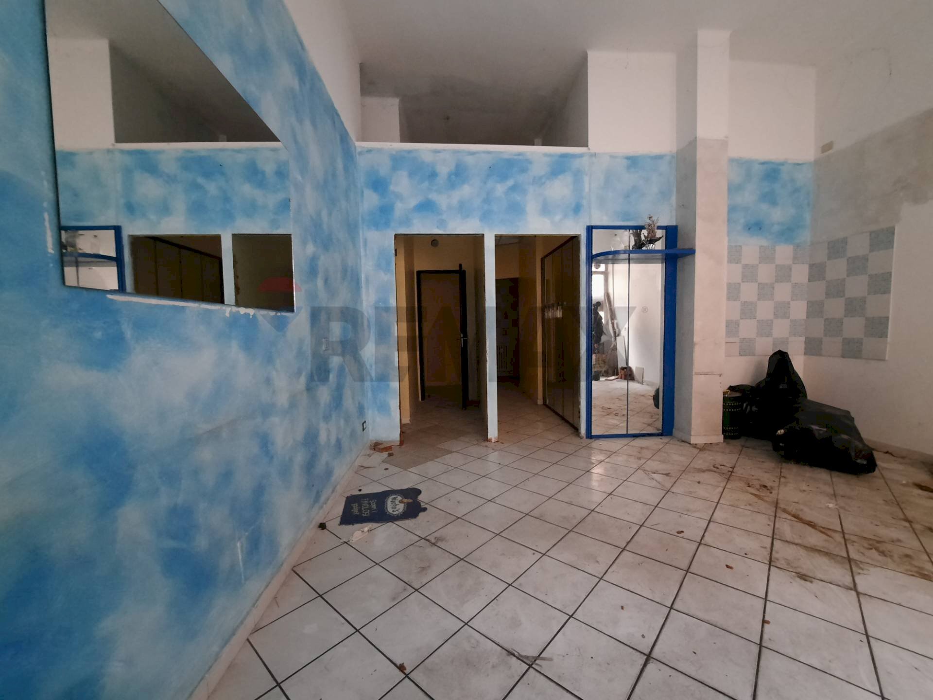 Stanza vuota - Locale Commerciale Via Dei Guasco
56, Alessandria - foto 2