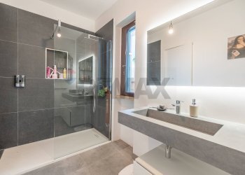 Bagno - Three-room apartment Via Bruno Carloni, Fiumicino - photo 20