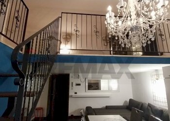 Scale - Trilocale Via Giuseppe Mazzini
 
7, Pozzuoli - foto 4