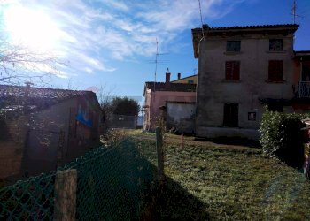 Casa all\'aperto - Semi-detached house VIA BERSANI
 
64, Gropparello - photo 2