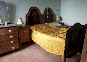 Camera / camera da letto - Semi-detached house VIA BERSANI
 
64, Gropparello - photo 10