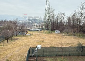 Edificio all\'aperto - Terreno edificabile VIA DI CASE TROMBI
2, Lesignano de' Bagni - foto 2