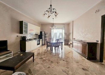 Sala da pranzo - Trilocale Via Meucci
 
17, Bagheria - foto 1