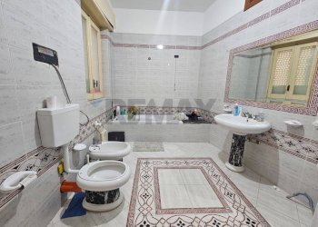 Bagno - Trilocale Via Meucci
 
17, Bagheria - foto 8