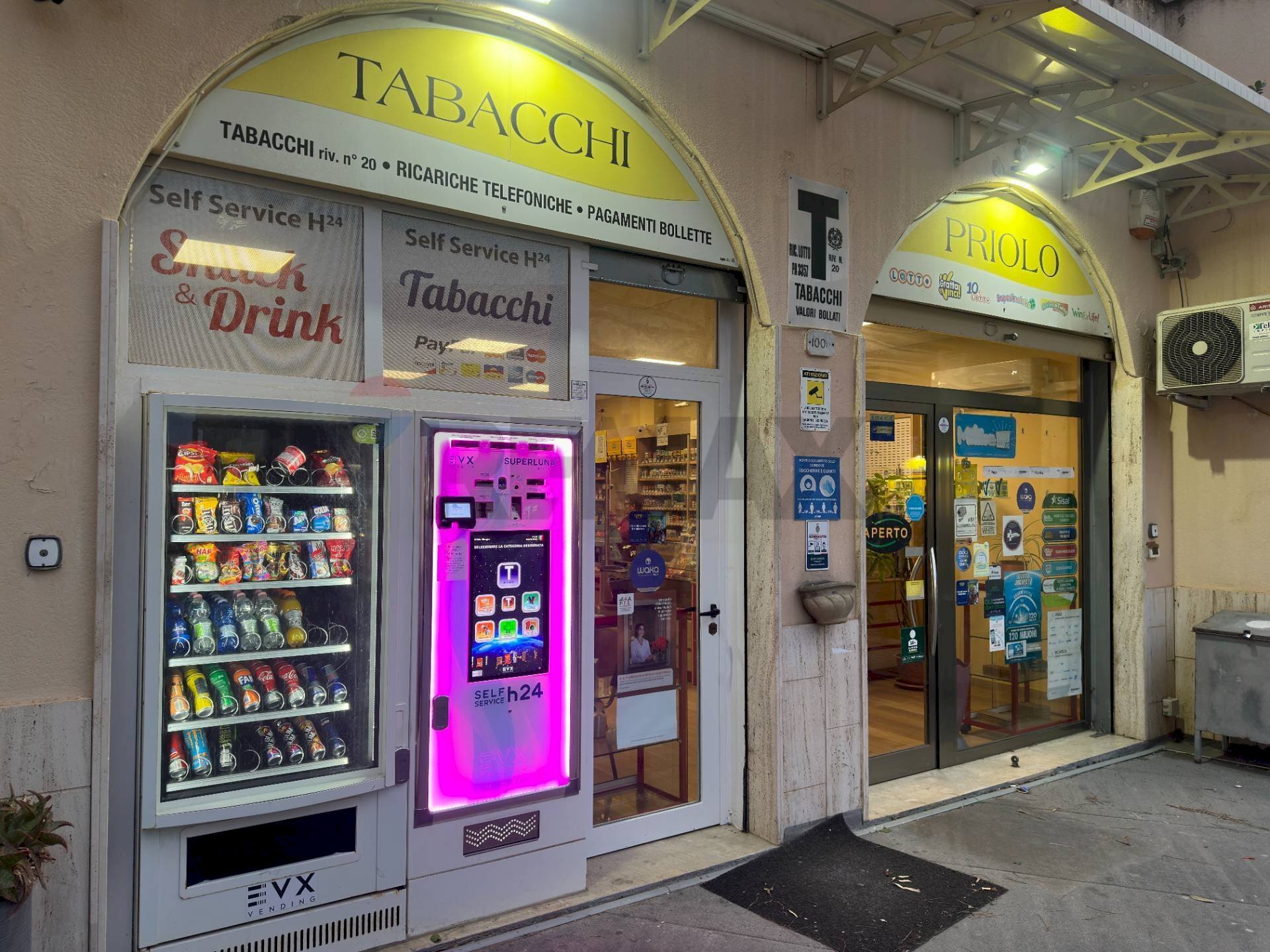 Edificio all\'aperto - Commercial Activity via Falcone Borsellino
 
100, Termini Imerese - photo 1