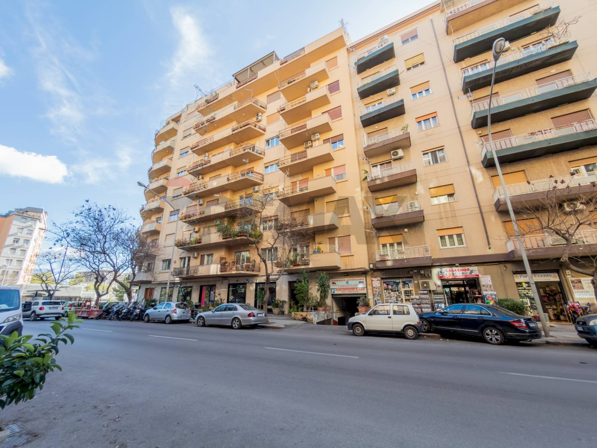 Edificio all\'aperto - Appartamento via imperatore federico
27, Palermo - foto 2