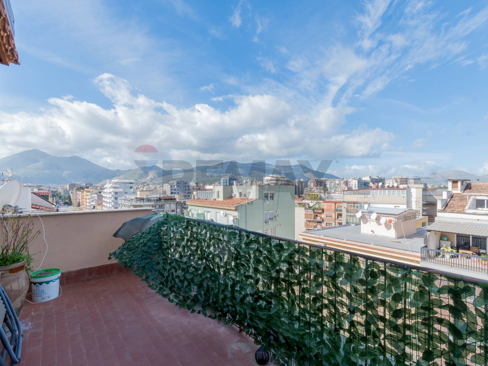 Terrazza - Appartamento via imperatore federico
 
27, Palermo - foto 1