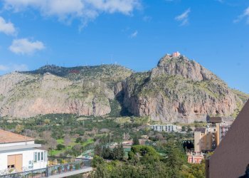 Vista delle montagne - Appartamento via imperatore federico
 
27, Palermo - foto 7