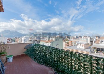 Terrazza - Appartamento via imperatore federico
 
27, Palermo - foto 1