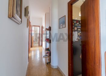 Hall / corridoio - Appartamento via imperatore federico
 
27, Palermo - foto 31