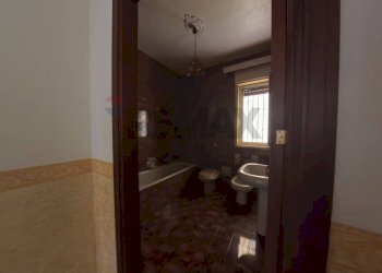 Bagno - Appartamento Via Siracusa
 
32, Carini - foto 12