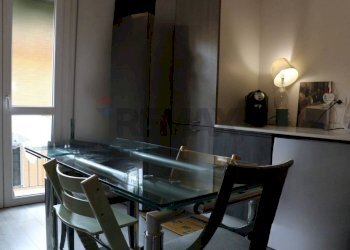 Sala da pranzo - Trilocale via Tognoli
 
5, Scandiano - foto 1