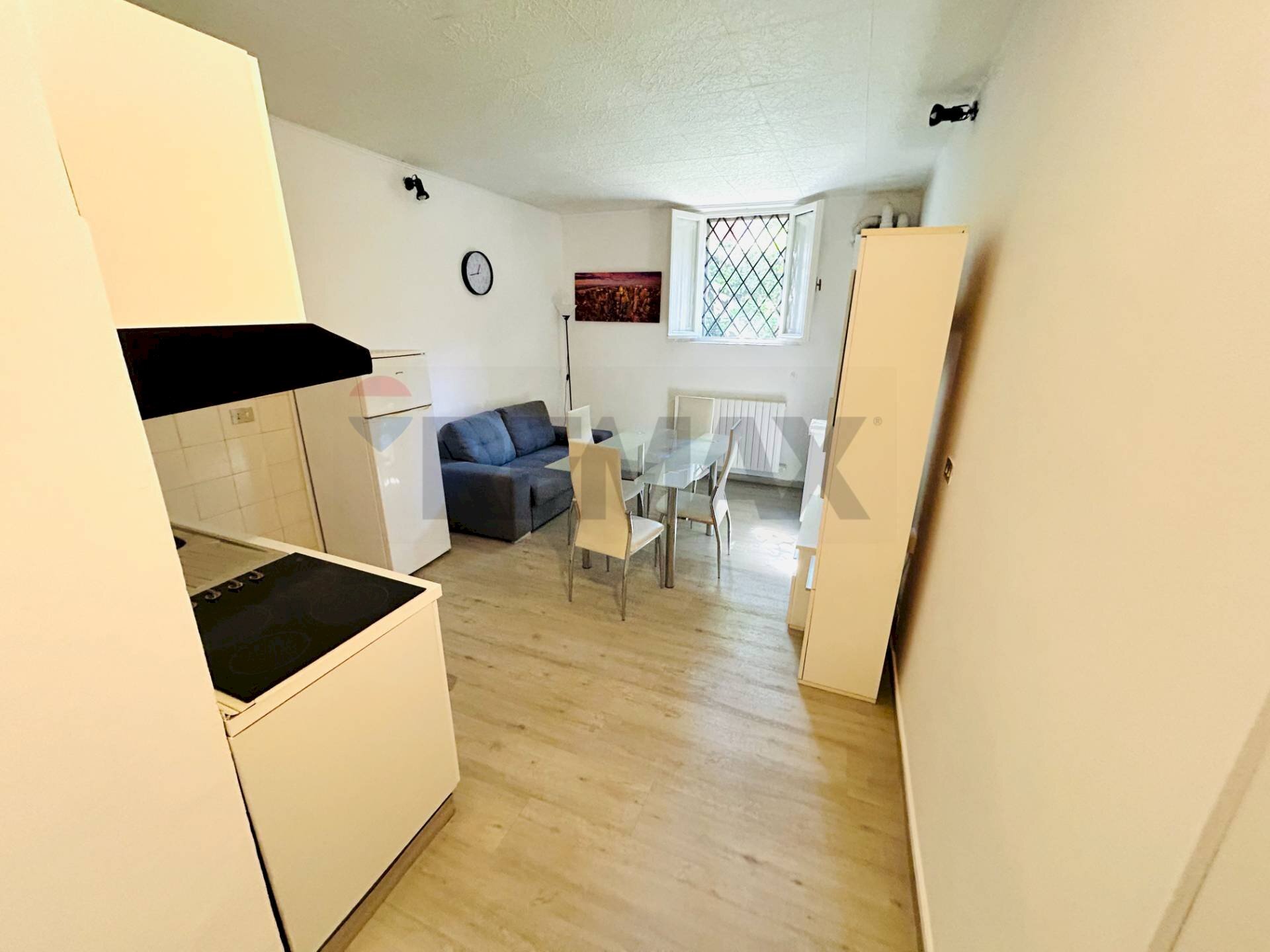 Sala da pranzo - Two-room apartment Via Porta Brennone
 
19, Reggio nell'Emilia - photo 3