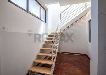 Scale - Locale Commerciale contrada cimilla
 
sn, Ragusa - foto 11