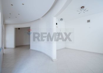 Stanza vuota - Locale Commerciale contrada cimilla
 
sn, Ragusa - foto 17