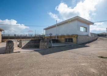 Casa all\'aperto - Locale Commerciale contrada cimilla
 
sn, Ragusa - foto 23