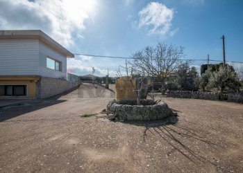 Casa all\'aperto - Locale Commerciale contrada cimilla
 
sn, Ragusa - foto 25