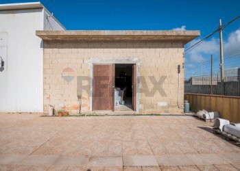 Terrazza - Locale Commerciale contrada cimilla
 
sn, Ragusa - foto 32