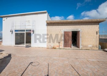 Terrazza - Locale Commerciale contrada cimilla
 
sn, Ragusa - foto 36