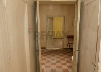 Hall / corridoio - Quadrilocale via GianBattista Odierna
 
63, Ragusa - foto 15