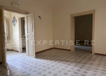 Foto 10 - Capannone Via Umberto I
 
17, San Mauro Castelverde - foto 10