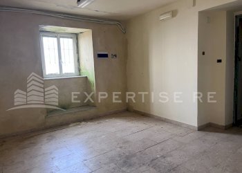 Foto 16 - Capannone Via Umberto I
 
17, San Mauro Castelverde - foto 16