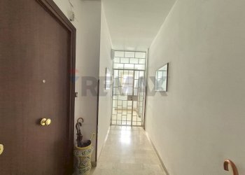 Hall / corridoio - Appartamento Via Filippo Di Giovanni
 
84, Palermo - foto 24