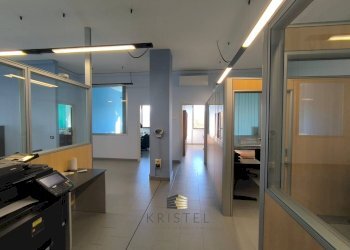 Foto 4 - Office VIA ATERNO
 
20, San Giovanni Teatino - photo 4