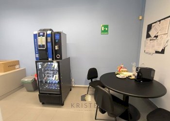 Foto 6 - Office VIA ATERNO
 
20, San Giovanni Teatino - photo 6