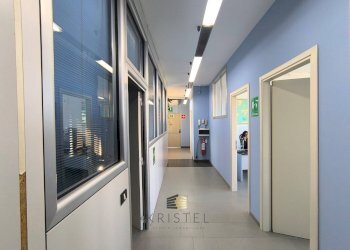 Foto 2 - Office VIA ATERNO
 
20, San Giovanni Teatino - photo 2