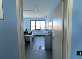 Foto 4 - Office VIA ATERNO
 
20, San Giovanni Teatino - photo 4