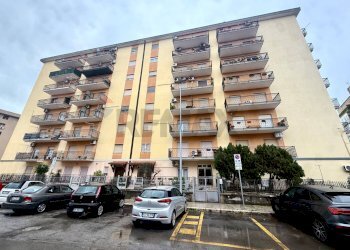 Edificio all\'aperto - Appartamento Via Don Michele La Rua
 
5, Palermo - foto 1