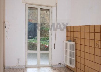 Stanza vuota - Appartamento Via Castelvecchio
 
42, Enna - foto 5