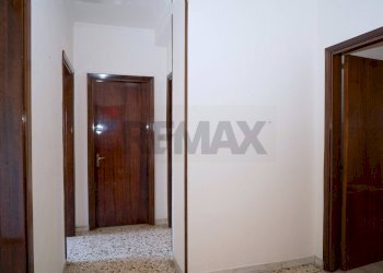 Hall / corridoio - Appartamento Via Castelvecchio
 
42, Enna - foto 12