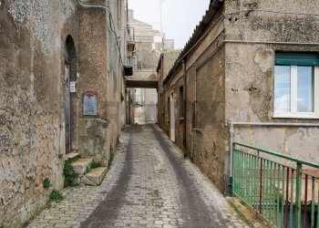 Edificio all\'aperto - Appartamento Via Castelvecchio
 
42, Enna - foto 23