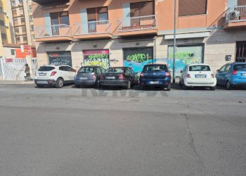 Edificio all\'aperto - Locale Commerciale Via generale di maria, Palermo - foto 5