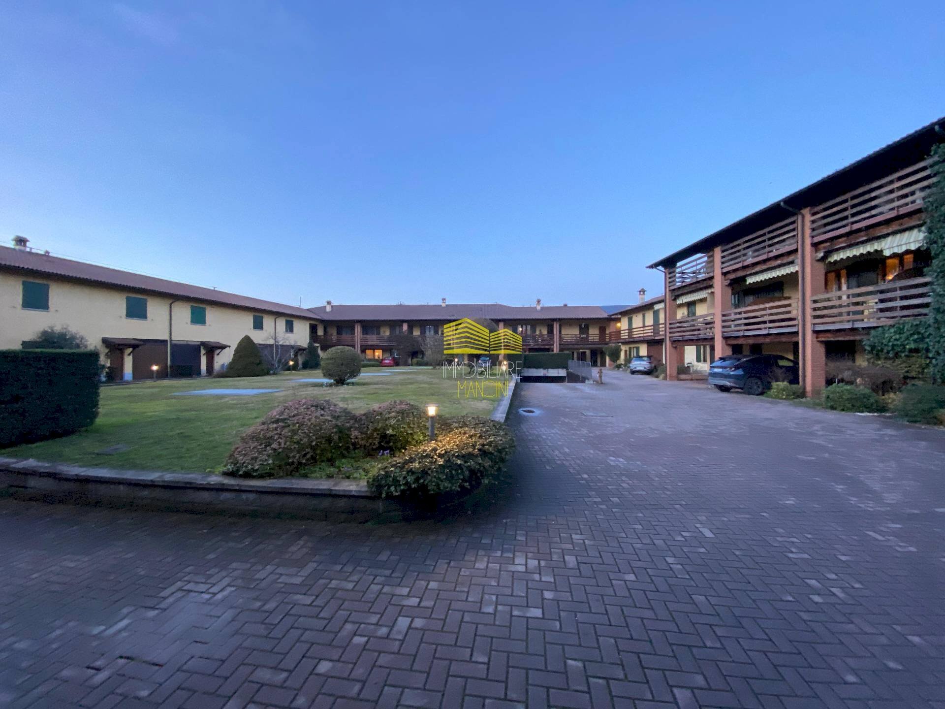 Foto 2 - Trilocale VIA RISERVA, Cologno al Serio - foto 2