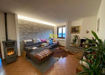 Foto 1 - Trilocale VIA RISERVA, Cologno al Serio - foto 1