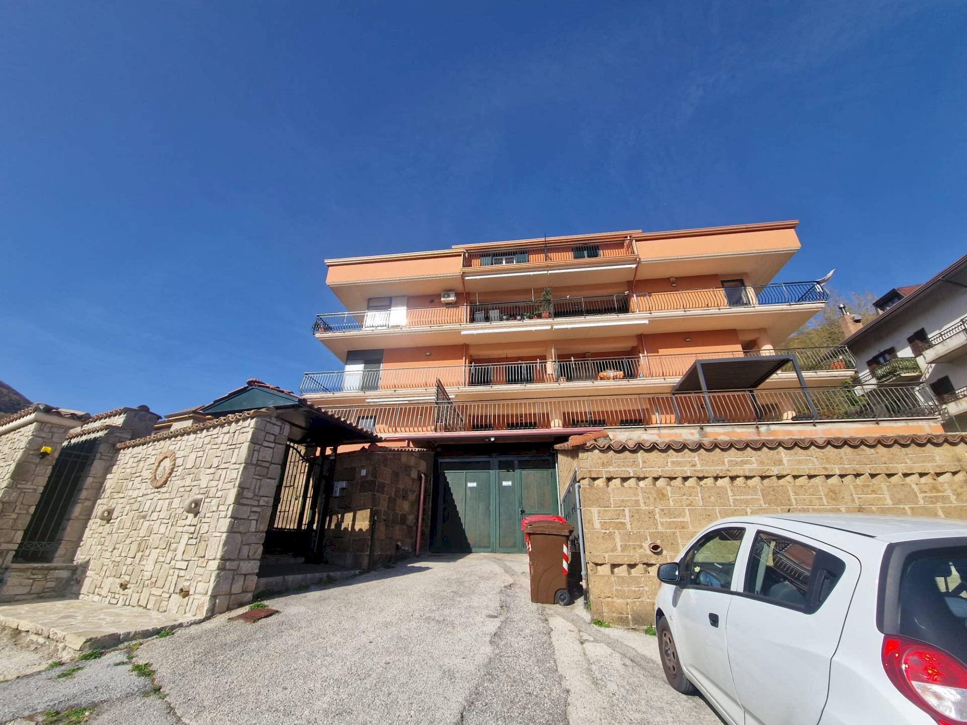 Foto 3 - Four-room apartment via acqua delle noci
 
13, Monteforte Irpino - photo 3