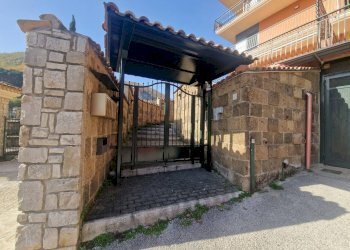 Foto 16 - Four-room apartment via acqua delle noci
 
13, Monteforte Irpino - photo 16