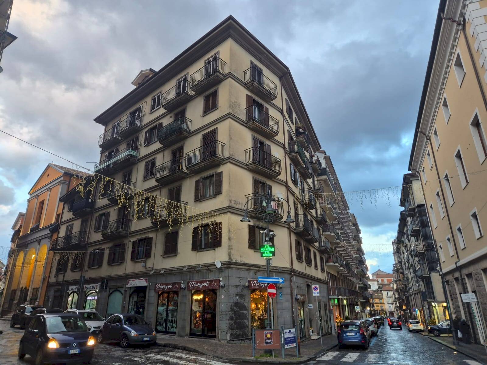 Foto 1 - Monolocale via giuseppe nappi
 
1, Avellino - foto 1