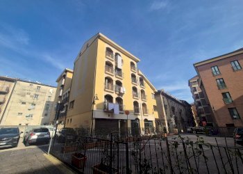 Foto 1 - Box vicolo conservatorio, Avellino - foto 1