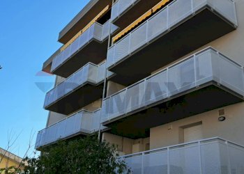 Edificio all\'aperto - Appartamento Corso Umberto I
 
450/B, Montesilvano - foto 6