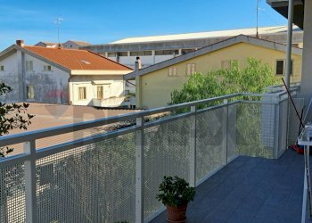 Balcone - Appartamento Corso Umberto I
 
450/B, Montesilvano - foto 40